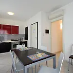 Bilocale Con Balcone Mina 6 Appartamento *