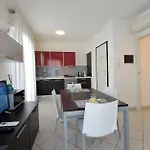 Bilocale Con Balcone Mina 6 Appartamento *