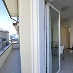Bilocale Con Balcone Mina 6