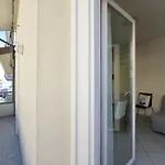 Appartamento Bilocale Con Balcone Mina 6 *