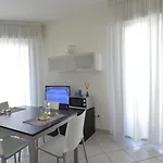 Bilocale Con Balcone Mina 6 Cattolica