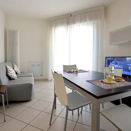 Apartmán Bilocale Con Balcone Mina 6