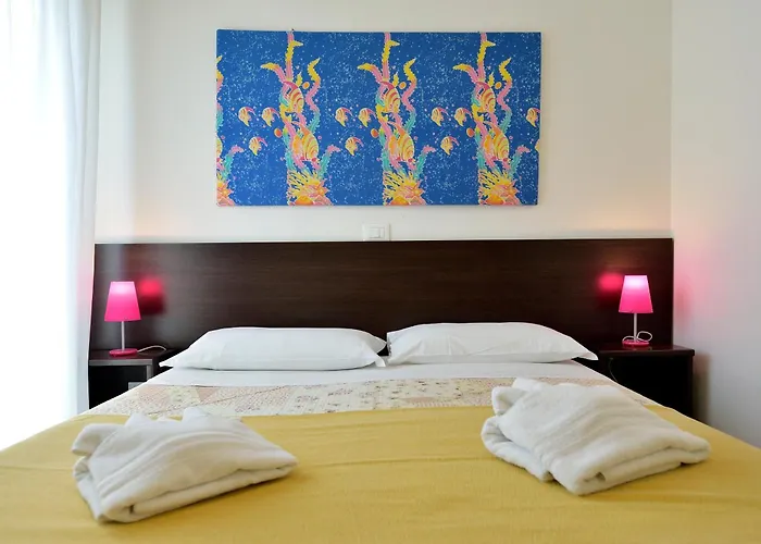 Апартаменты Bilocale Con Balcone Mina 6 *