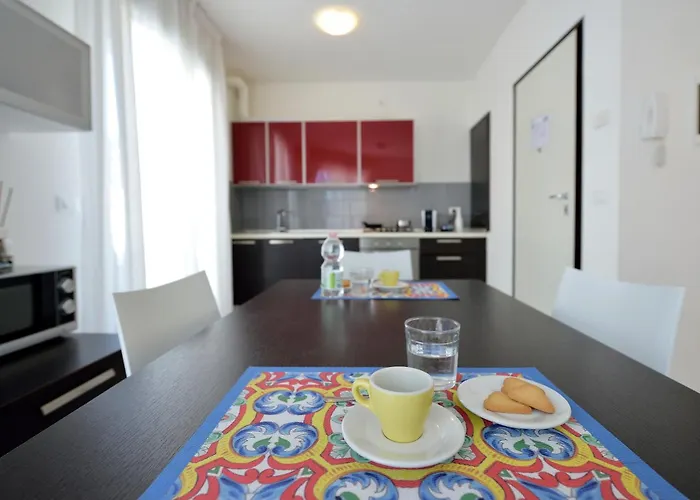 Bilocale Con Balcone Mina 6 Апартаменты *