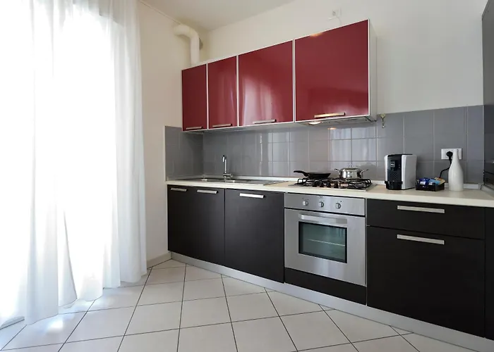 Bilocale Con Balcone Mina 6 * Каттолика