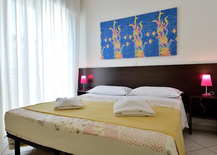 아파트 Bilocale Con Balcone Mina 6 카톨리카