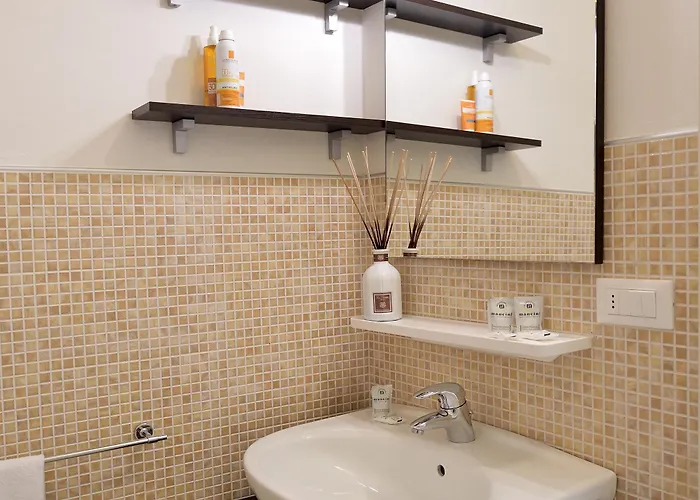 Bilocale Con Balcone Mina 6 아파트 *